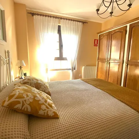 La Tudanca De Casasola Sin Sorpresas, Oficial, Comillas 5 Min Ruiloba Exterior foto